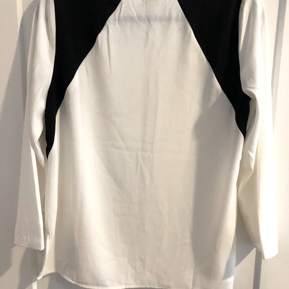 Classic J Crew blouse - Picture 2 of 3